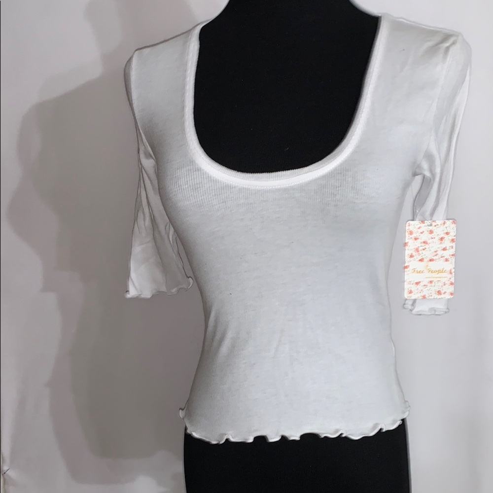Free People Sz XS White Scoop Neck Top. New With Tags